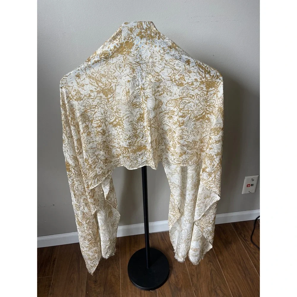 Patricia Nash Metallic Gold Floral Scarf Cream Viscose Frayed Edge Wrap light